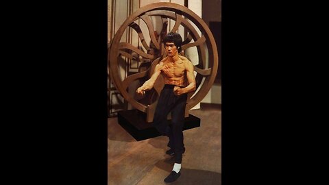 Cross kick Studio Films Bruce Lee Enter the Dragon