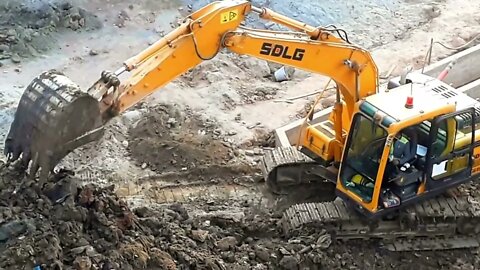 The New SDLG Excavator!