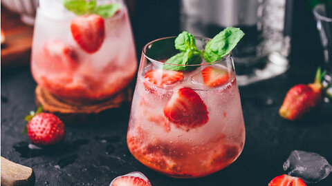 Get Fizzy with Fruit: A Sparkling Water Recipe