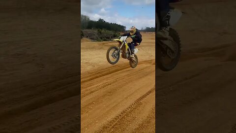 Motos ft. Lana Del Rey #motocross #ridered #sand #youtubeshorts #shorts