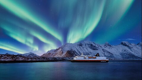 Norwegian fjords cruise. Holiday like no other.