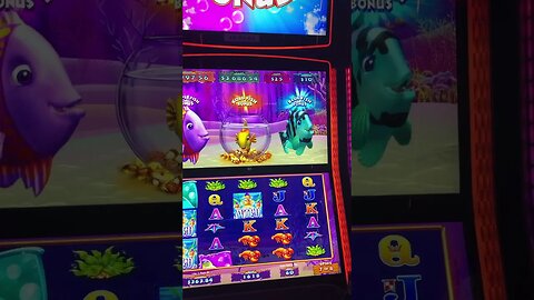 DOUBLE FISHIE BONUS!!! #casino #slots #slotmachine #slotwin #casinogame #gambling #bonusfeature