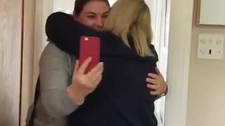 Woman surprises her cousin after 11 years apart