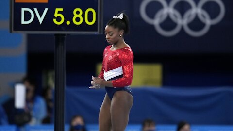 Dominique Dawes 'Not Surprised' Simone Biles Pulled Out