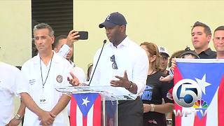 Andrew Gillum makes a surprise appearance in WPB