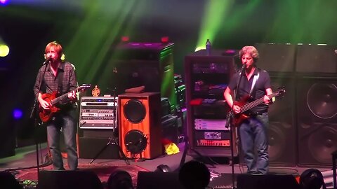 PHISH [1080p60 Remaster] August 16 2011 - UIC PAVILION CHICAGO, IL (6-cameras!)