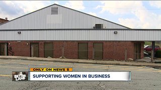 Local entrepreneur helps women open their own businesses