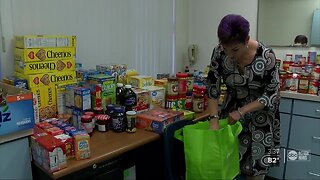 Tampa elementary school principal collects food to give back to students in need