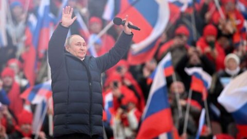 Putin’s Approval SOARS to 83% as Media Admits Russia is Winning!!!