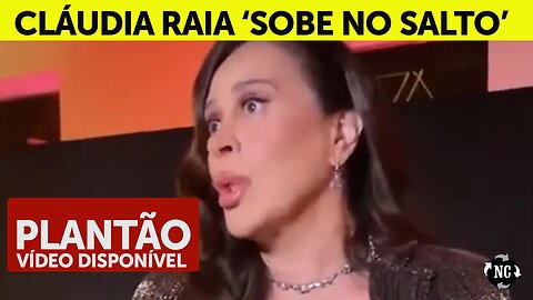 Claudia Raia 'SOBE NO SALTO' e Jornalista fica sem graça enquanto faz entrevista