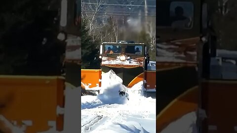 Loving Loud Train Horns & This Old Russell Railroad Snowplow! #trains #trainvideo | Jason Asselin