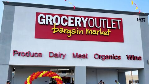 Grocery Outlet opens in El Centro and more...