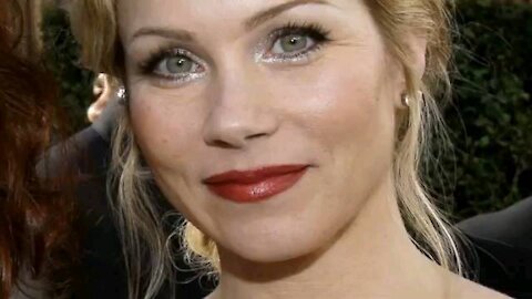 Actress Christina Applegate diagnosed with multiple sclerosis.