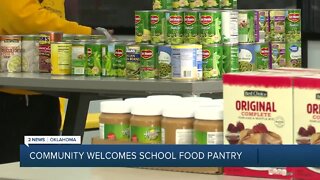 Community Welcomes School Food Pantry