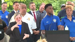 Mayor Brandon Scott reacts to video on squeegee shooting