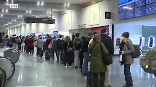 Expect long lines and increased wait times at airport ahead of Thanksgiving