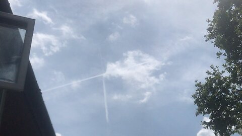 Sky with the Cross 1:35 pm 10/05/2024 Wales 🏴󠁧󠁢󠁷󠁬󠁳󠁿✈️✈️✈️