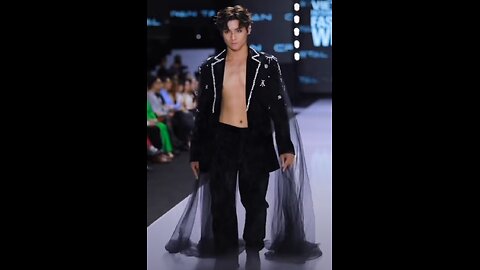 Tight Body Male Model Aquafina Vietnam International Fashion Week #fashion #runway #model #shorts