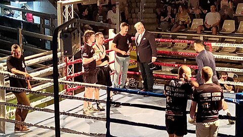 ETHAN TROTTER'S👊😎👊 3rd round Victory Rocky Charity Boxing Gracemere 26/11/22