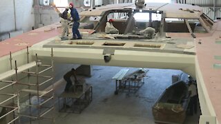 SOUTH AFRICA - Cape Town - Boat building (Video) (nBV)