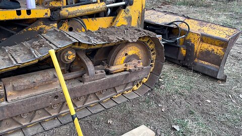 John Deere 550 Crawler Track Adjuster Seal Repair