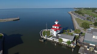 New Orleans Lakefront & New Canal Lighthouse