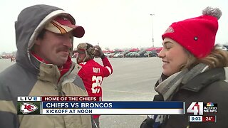 Chiefs fans brave snow, cold