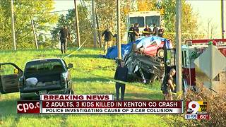 5 family members killed in crash