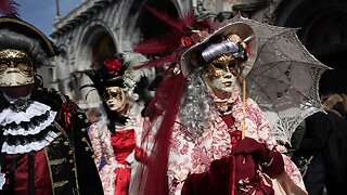 Italy Cancels Venice Carnival To Stop Spread Of The Coronavirus