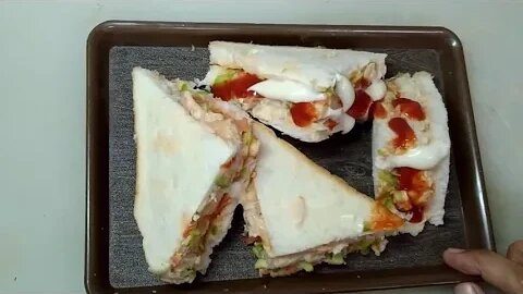 Chicken Grill Club Sandwich | بازار سے بہتر سینڈوچ گھر پر بنائیں | Chicken Sandwich