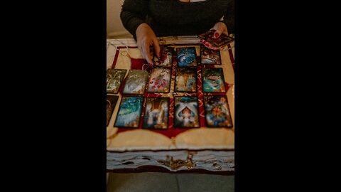 TAROT BY JANINE: DEEP DIVE INTO LOVED ONES PASSING OVER & THEM ON THE OTHERSIDE!