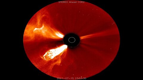 Multiple solar flares and huge UFOs near the sun, July 2021