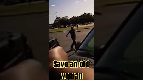 bodycam Watch now the success of the police in saving an old woman and arresting the criminal