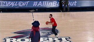 Fan hits half-court shot, wins free chicken for a year