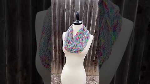 Learn to make the Wobbly Rainbow Knit Cowl with the video tutorial on my channel. #knitting