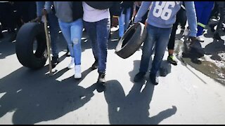 SOUTH AFRICA - Johannesburg - Alexandra residents march to Sandton (videos) (6dP)