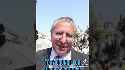 ULEZ: “The democratic process failed, (people) feel betrayed" - Bromley councillor Simon Fawthrop