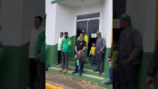 Militares prontos para defender o Brasil contra a esquerda