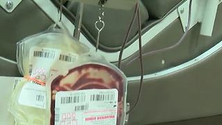 Las Vegas valley residents giving blood to help Harvey victims