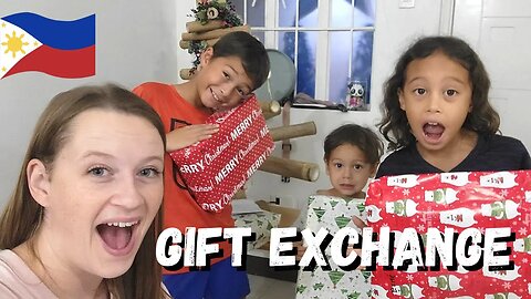 Sibling Christmas Gift Exchange in the Philippines | Papa Bear got hurt on his LONGBOARD