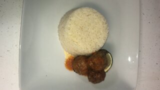 Meatballs with jasmine white rice