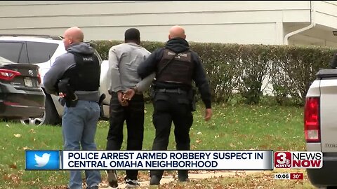 Police arrest armed robbery suspect in central Omaha neighborhood
