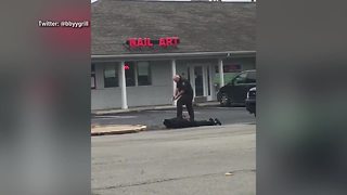Indiana jail officer holds man at gunpoint in parking lot
