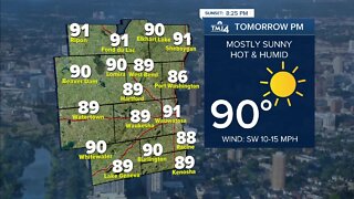 Heat, humidity move in overnight