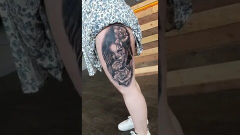 Lady On Leg Tattoo #shorts #tattoos #inked
