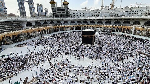 Live Stream: Captivating Moments Inside the Holy Mosque