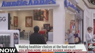 Making healthier choices at the food court