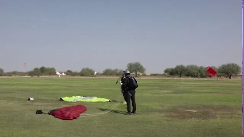 SKYDIVING WITH SKILLS