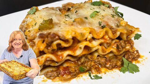 CLASSIC LASAGNA | 4 Layer Meat & Cheese Lasagna, Catherine's Plates