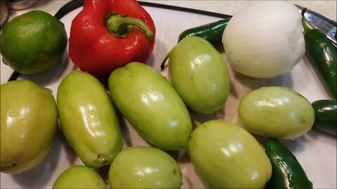 Green Tomato Salsa Verde!